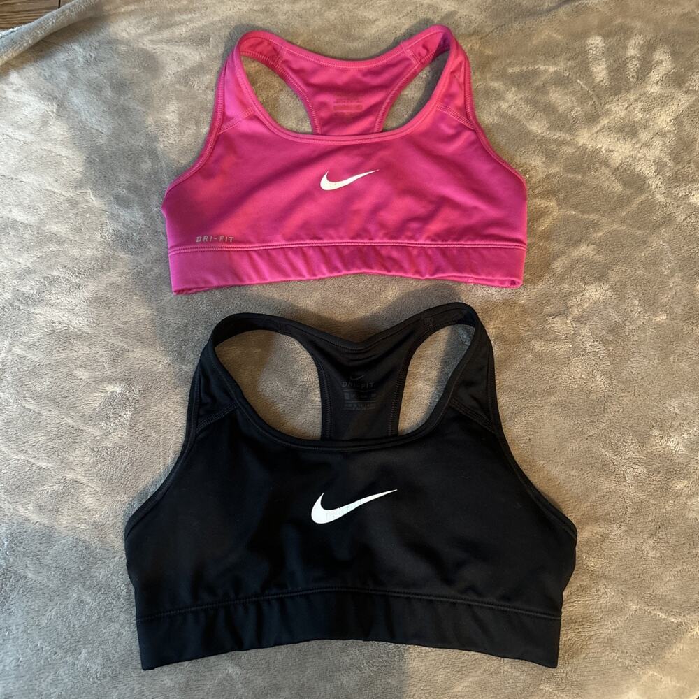 2 Nike XS Sports Bras Black & Pink